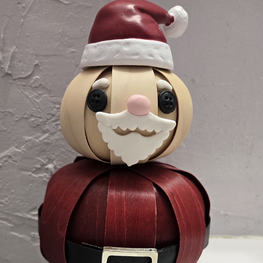*SOLD*  Longaberger 2013 sm Santa